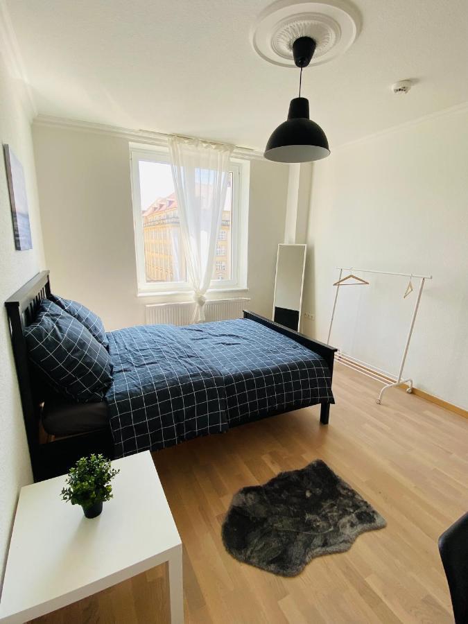 Luxury 3-Room Apartment Дрезден Екстер'єр фото