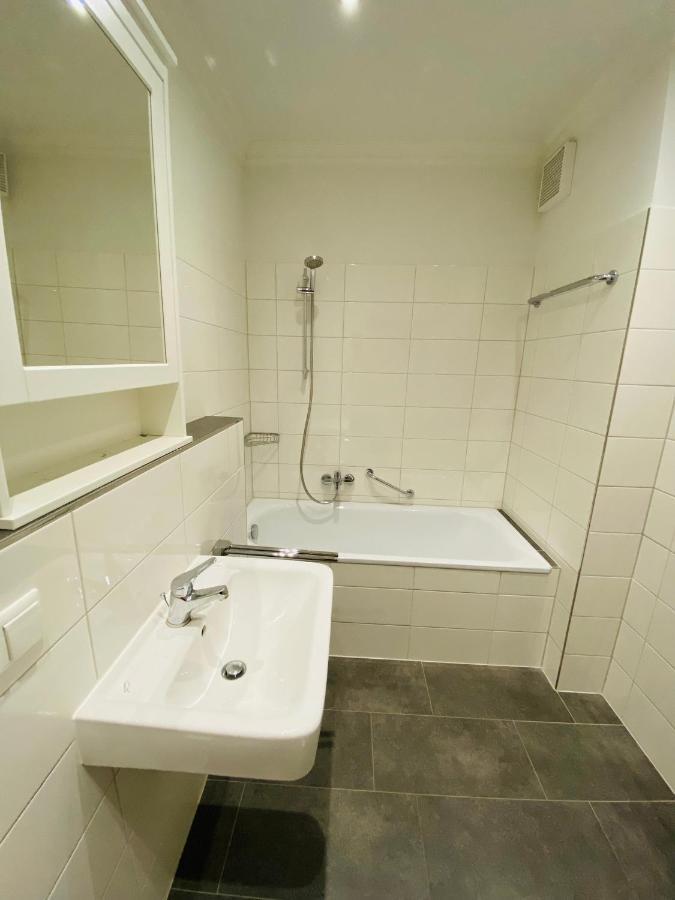 Luxury 3-Room Apartment Дрезден Екстер'єр фото